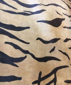 Fell-Shop_Kuhfelle_bedruckt_Tiger_detail