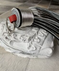 Schlüsselanhänger aus Kuhfell