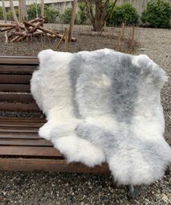 Islaendisches Lammfell geschoren