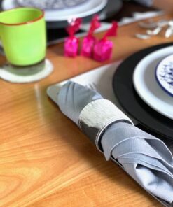 Serviettenringe aus Kuhfell