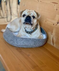 Katzenkorb mit Lammfelleinlage