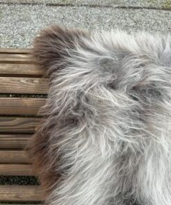 einheimisches Lammfell